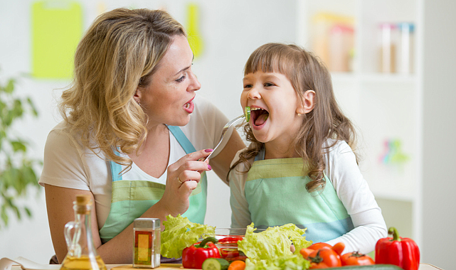 Çocuğunuzu vitamine 'boğmayın!'