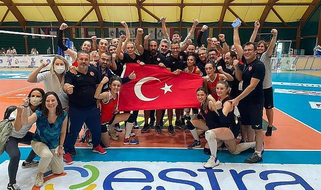 Kadınlar İşitme Engelliler ekibi, İtalya'yı 3-0 mağlup ederek finale yükseldi