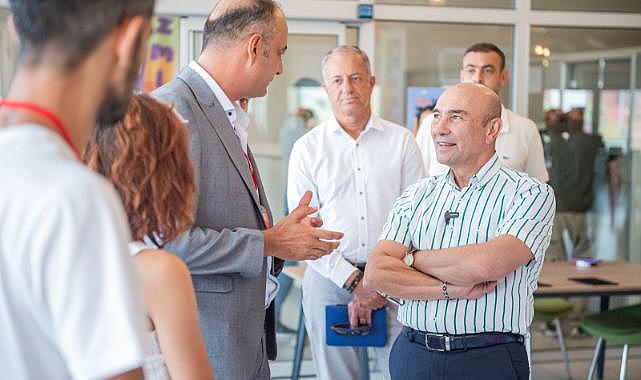 Soyer: Gençler İzmir'i tercih etsinler