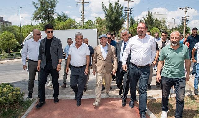 Başkan Soyer Çiğli'de çevre düzenleme çalışmalarını inceledi
