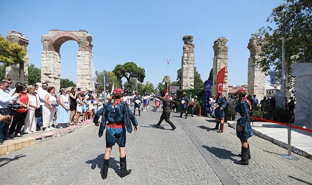 Efes Selçuk Büyük Taarruz'un 101. yılında "O An'a" tanıklık etti.