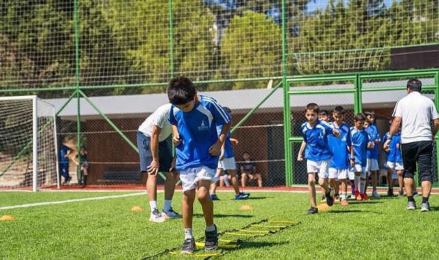 Meriç Yaşayan Parkı'nda ücretsiz spor dersleri başladı