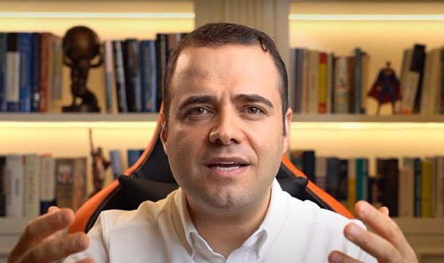 Özgür Demirtaş'tan "Hiç Çeşme'ye gitmemiş" diyen Buket Aydın'a yanıt!