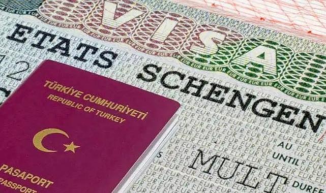 AB'de gündem Türkiye: Mülteci anlaşması karşılığında 'Şengen vizesi' önerisi
