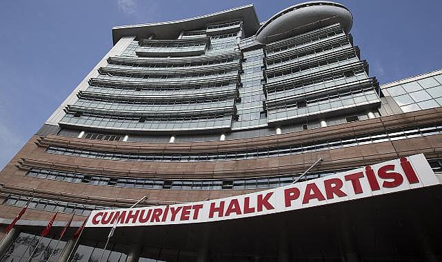 CHP'de kongreler devam ediyor