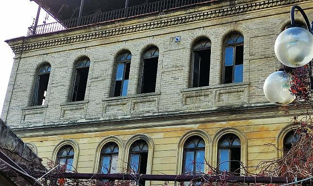 Cihan Palas Oteli (Emniyet Oteli)