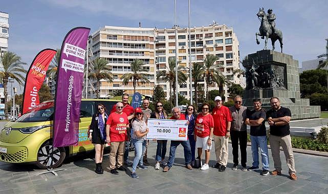 Çocuk Felci'ne farkındalık turuna çıkan Asfour'u İzmir'de ağırladılar