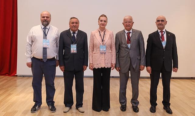 DEÜ'de 15. Uluslararası Avrasya Ekonomileri Kongresi Başladı