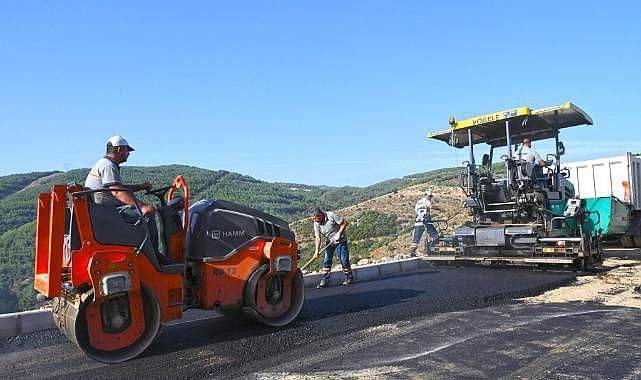 Ekipler İzmir Demokrasi Üniversitesi'nde