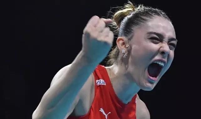 Zehra Güneş galibiyet pozuyla büyüledi! Survivor'ın yıldızı dayanamadı