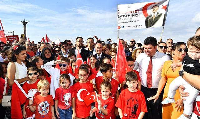 Başkan Soyer: “Biz İzmir’iz biz Cumhuriyetiz”