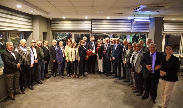 Başkan Tugay, muhtarlarla buluştu; "Yerelde demokrasinin ilk kurumu muhtarlıktır"
