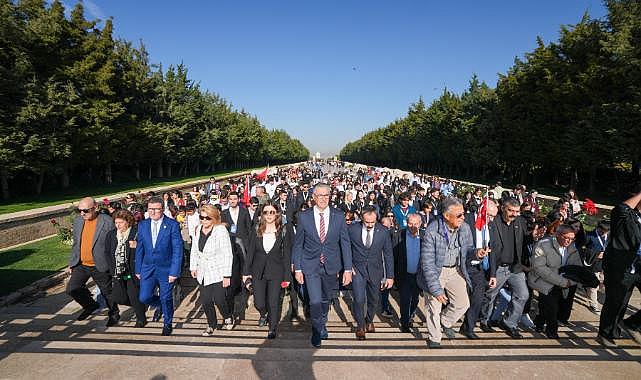 Gaziemirliler 100. yılda Atatürk’ün huzuruna çıktı