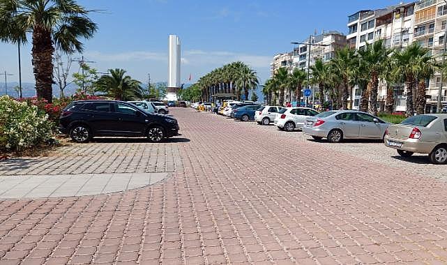 İzmir’e 50 noktada 5 bin araçlık otopark kazandırıldı