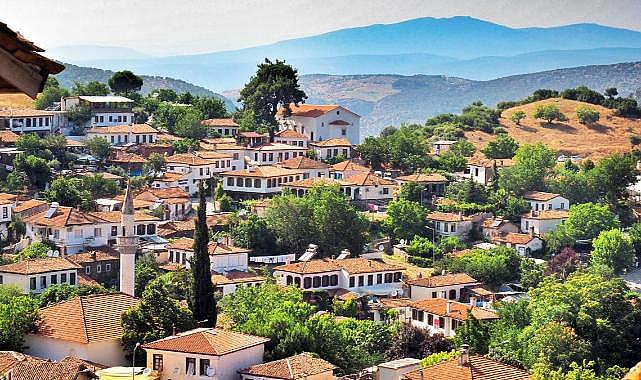 Şirince'ye büyük ödül: Dünyanın En İyi Turizm Köyü seçildi
