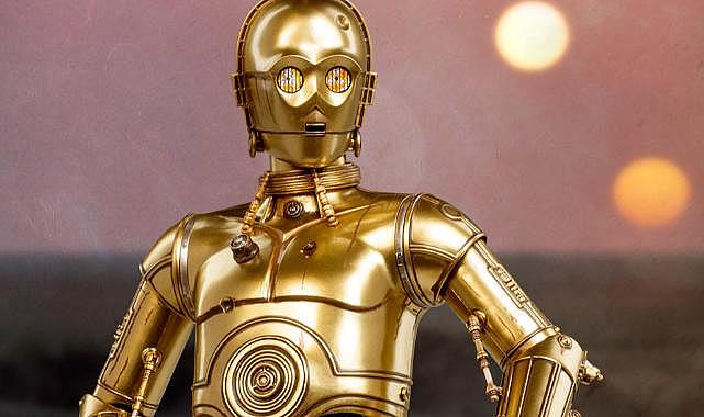 Star Wars'un ikonik robotu satışta: Fiyatı dudak uçuklattı!