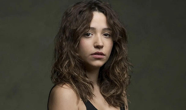 Ünlü şarkıcı Zeynep Bastık'tan Milli Yas tepkisi: Anlamıyorum