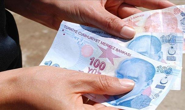 Cumhuriyet Bayramı emekli ikramiye ödemeleri hesaplara yatırılıyor!