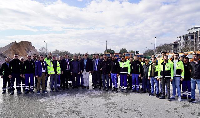 Cemil Tugay ve İsmail Yetişkin Seferihisarlılarla buluştu