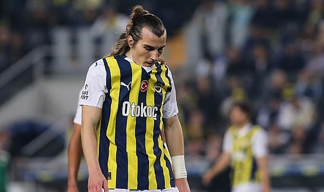 Fenerbahçe'ye Çağlar Söyüncü'den kötü haber geldi!