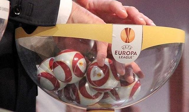 Galatasaray'ı UEFA Konferans Ligi'nden eleyen Sparta Prag'a kura şoku! Sarı-Kırmızılı taraftalar rakibi görünce 'İyi ki elenmişiz' dedi