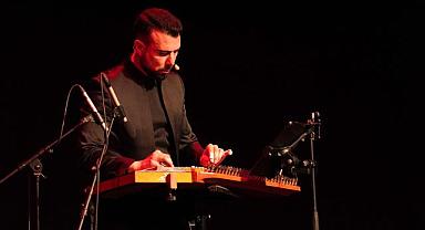 Kanun virtüözü Ahmet Baran’dan Gaziemir’de muhteşem konser