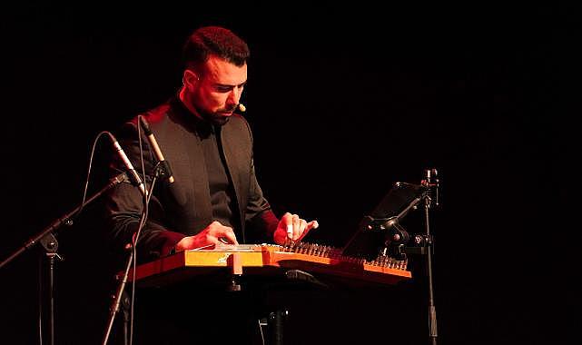 Kanun virtüözü Ahmet Baran’dan Gaziemir’de muhteşem konser