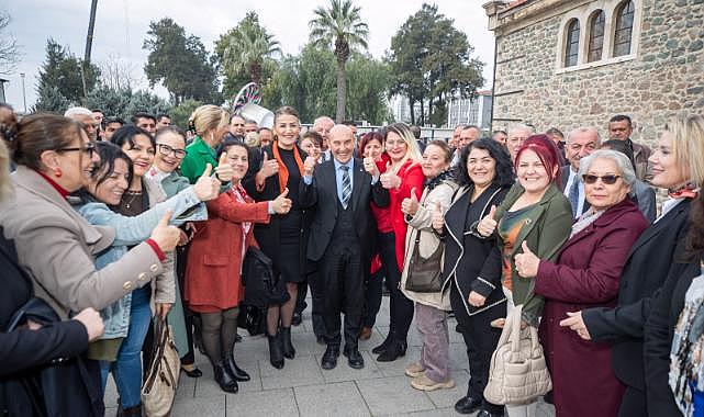 Muhtarlardan Başkan Soyer’e teşekkür  “Bilin ki İzmir’de bin 293 kardeşiniz var”