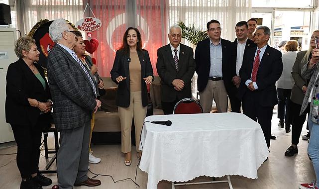 CHP Karşıyaka adayı Ünsal'dan vefa ziyareti