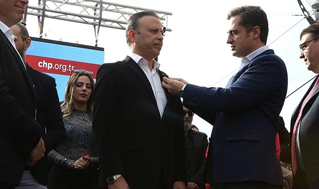 Seferihisar'da halk ittifakı: İYİ Parti’den istifa eden 317 kişi CHP’ye katıldı
