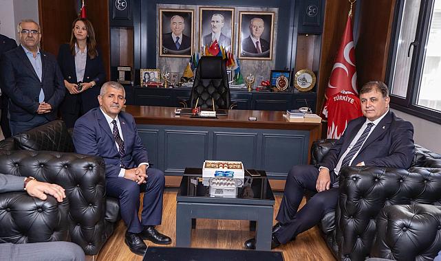 Başkan Tugay'dan MHP'ye ziyaret