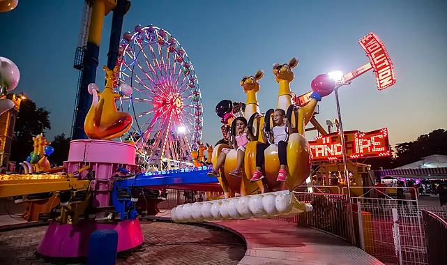 Başkan Tugay duyurdu: İzmir'in Lunapark'ı kaldırılacak