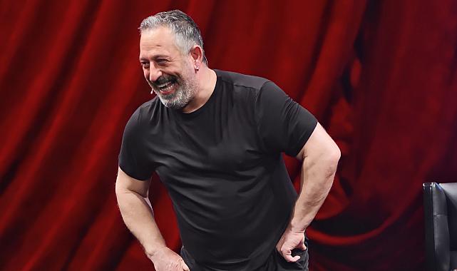 Cem Yılmaz'dan sahneyi terk etti iddiasına jet yanıt: Dün mü başladık bu işe?