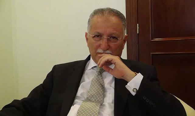 İhsanoğlu, 10 yıl sonra ilk kez konuştu: Çatı aday fikri kime aitti?