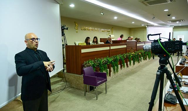 Karabağlar Belediye Meclisi Mayıs Ayı 2. Birleşimi'nde oturumunu SMA hastası Gülsima’ya bağışladı