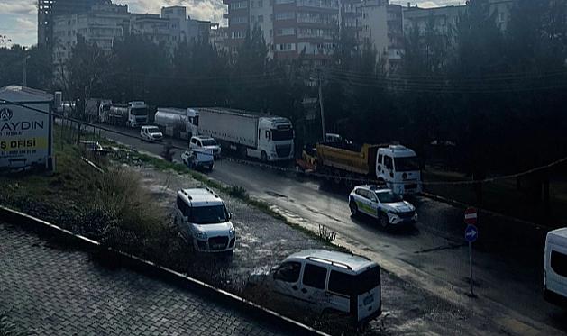 Buca'da Bir Öğrencinin Hayatını Kaybeden Korkunç Kazaya Tırlar mı Sebep Oldu?