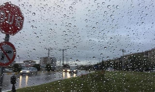 İzmir ve Ege'de yeni yılın ilk yağışı yarın başlayıp 3 gün sürecek