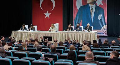 Konak Belediyesi’nde olağanüstü toplantı: İşçi maaşlarını ödemek için kredi talep edecek