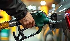 Motorine indirim geldi! İzmir’de güncel akaryakıt fiyatları