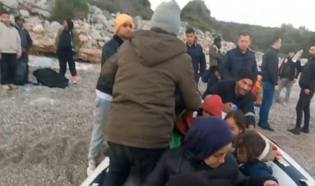 Urla'da karada tespit edilen 62 düzensiz göçmen yakalandı