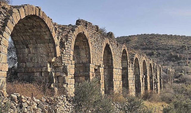 Bergama'da antik su kemeri koruma altına alındı!