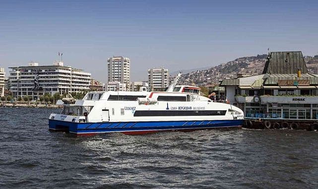 İzmir’de Kadınlar Günü’ne Özel Unutulmaz Körfez Turu