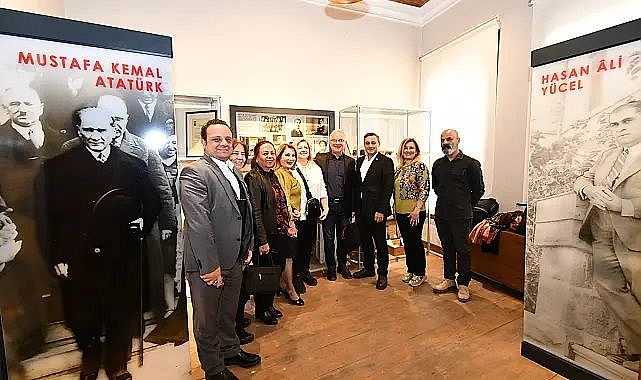 İzmir Kent Konseyi'nden çağdaş ve lâik eğitime tam destek
