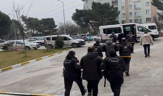 Manisa'da bir kişiyi vurarak öldüren cinayet zanlısı Kocaeli'de yakalandı