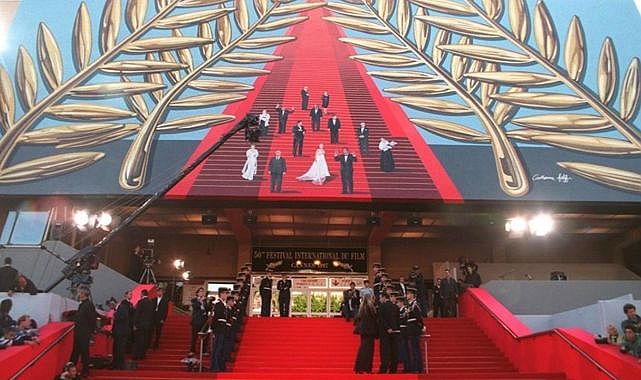 Cannes Film Festivali'nde elektrik skandalı: Festival karanlığa gömüldü