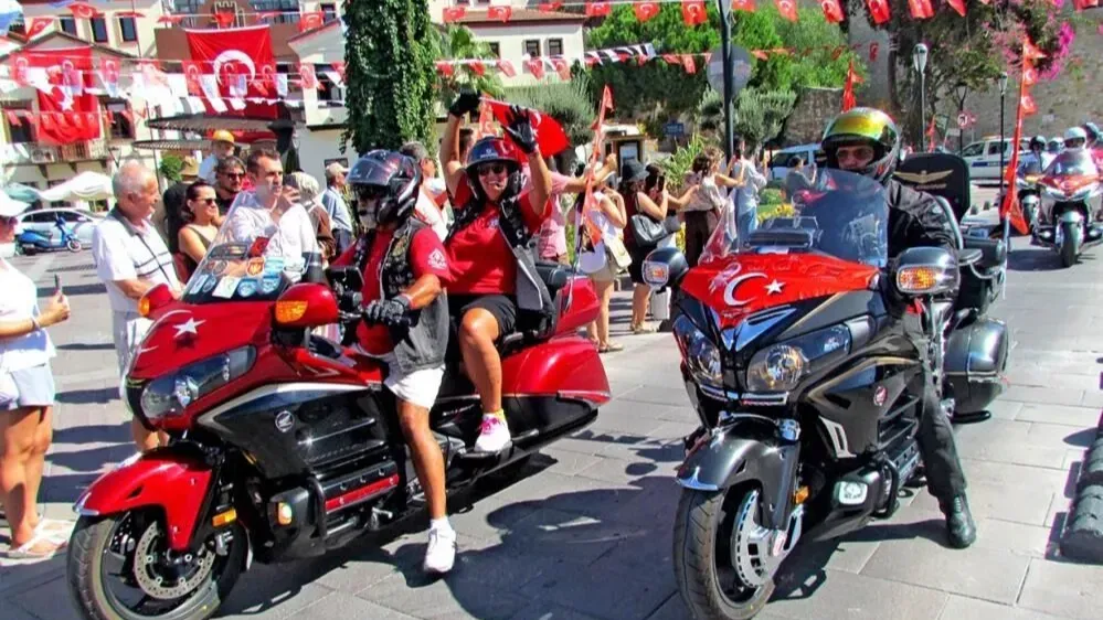 Honda Goldwing’in 50. yılı Çeşme’de kutlandı