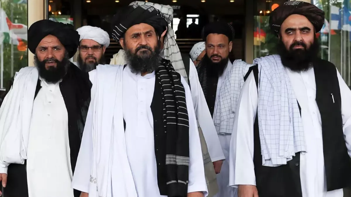 Afganistan’da kadın kitaplarına yasak getirildi