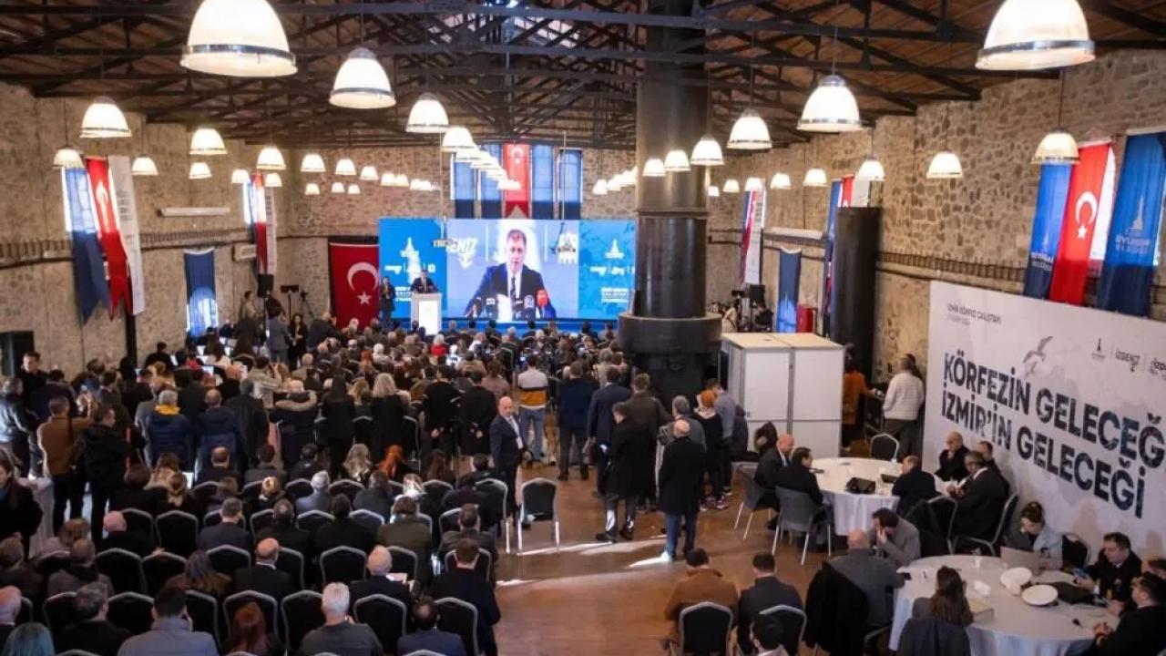İzmir Körfezin'de iyileşme;Koku ve Balık ölümlerinin önüne geçildil.