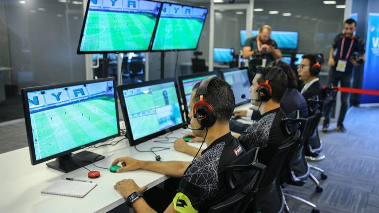 Fenerbahçe-Galatasaray derbisinin VAR hakemi belli oldu