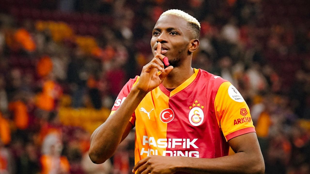 Viktor Osimhen dünyanın en skorer 5 oyuncusu arasına girdi